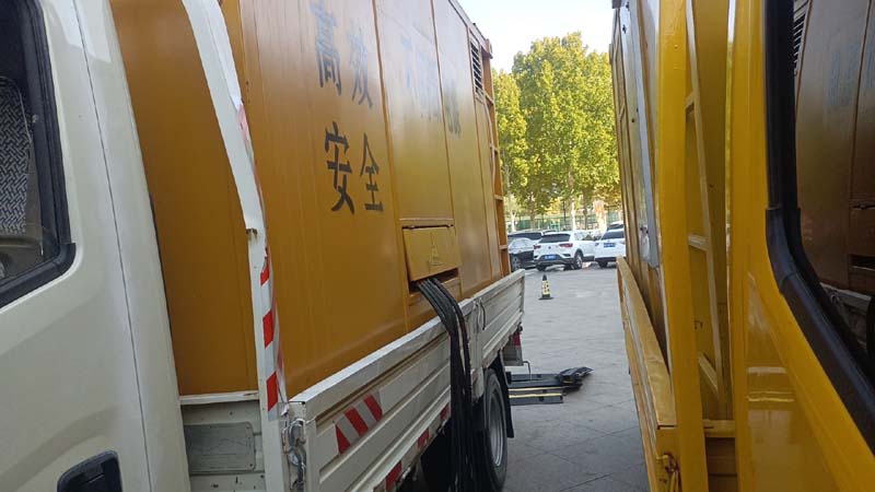 北林如何判断柴油发电机组和UPS电源的切换时间是否符合要求？