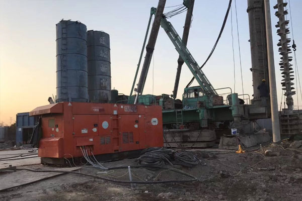 北林如何检查发电机组燃油系统的密封性？