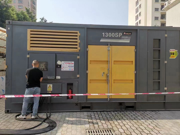 北林延长空气滤清器使用寿命的注意事项