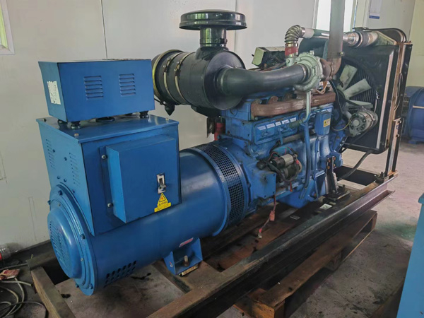 北林100kW柴油发电机组使用多级机油有哪些优缺点？