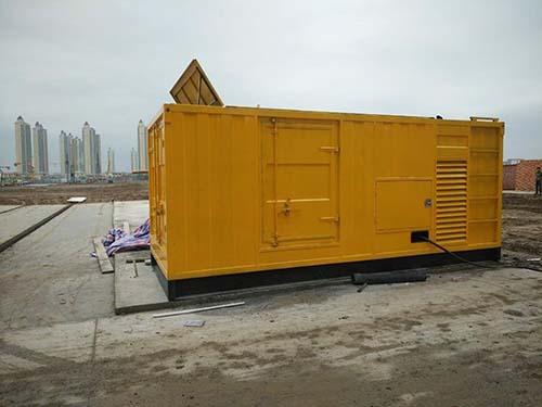 北林合同中关于乙方责任导致工期延误的赔偿标准应该如何制定？